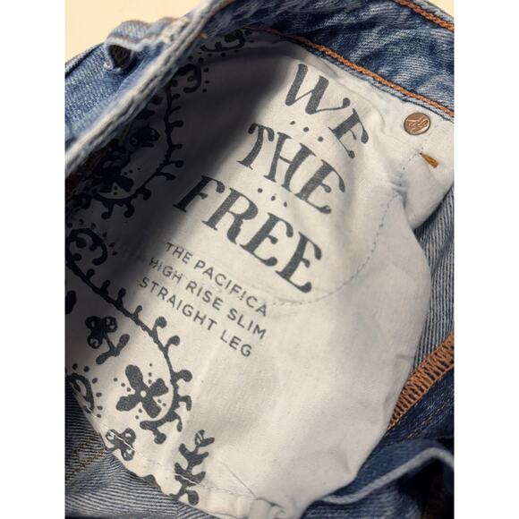Free People We The Free Pacifica high rise slim straight leg jeans, size 31 - Picture 6 of 7